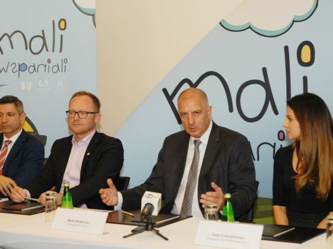 Akcja "Mali Wspaniali" rusza we Wrocławiu. Ambasadorką jest Anna Lewandowska